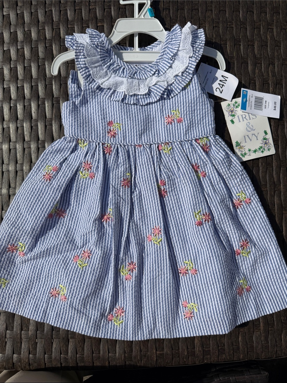NWT iris & ivy Seersucker Dress with Pink Floral Embroidery